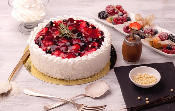 Picture berries, cake, cream, dessert