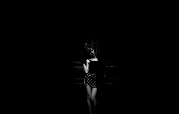Picture girl, black background, What you Want