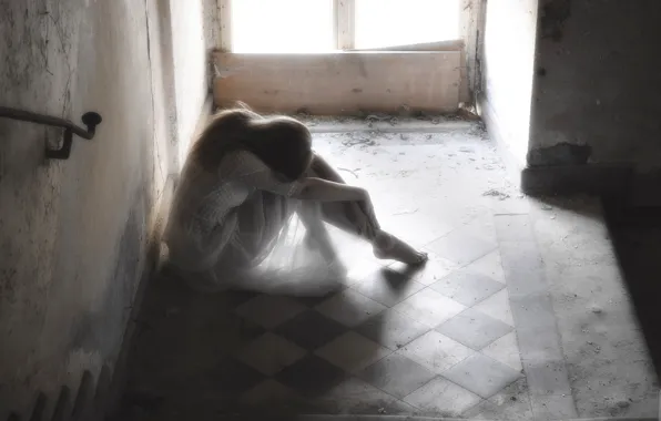 Picture girl, dress, ladder, steps