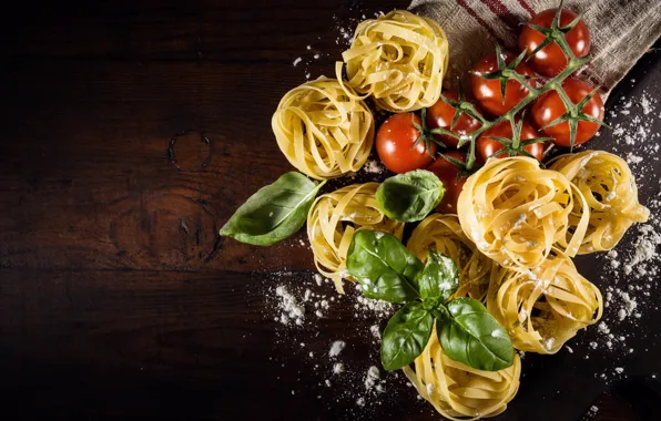 Greens, tomatoes, Noodles