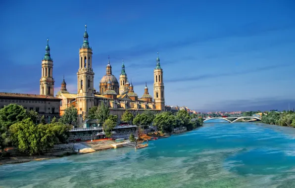 The sky, clouds, trees, Spain, Zaragoza, Basílica de Nuestra Señora del Pilar, the river Ebro