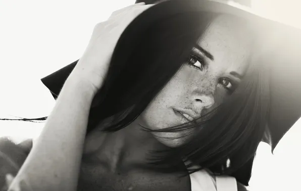 Girl, hat, freckles, black and white