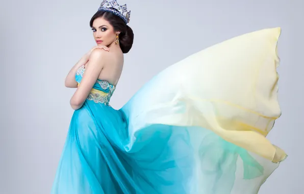 Picture look, decoration, pose, background, model, portrait, crown, makeup