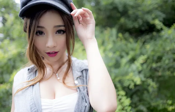 Picture girl, close-up, smile, Asian, Kiki