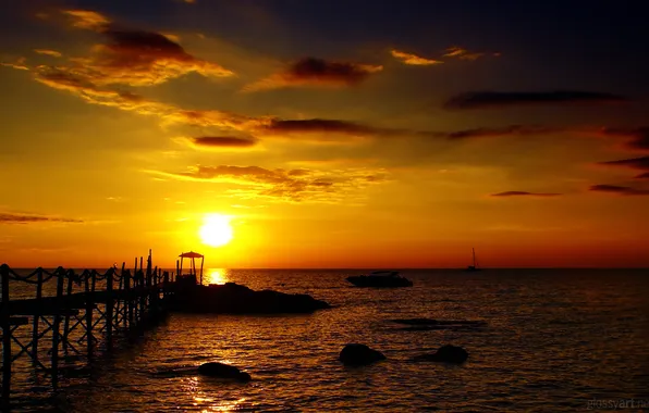 Sea, the sky, clouds, sunset, boat, yacht, pier, pierce