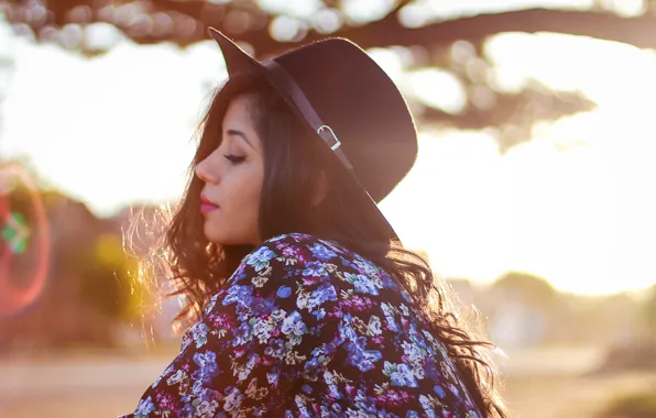 Hat, brunette, profile