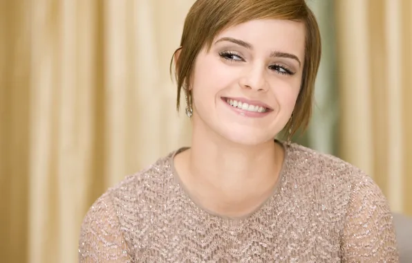 Picture smile, haircut, earrings, Emma Watson, Emma Watson