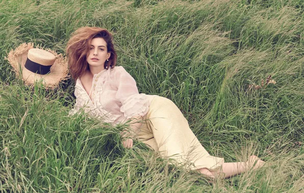Picture grass, girl, pose, hair, hat, actress, Anne Hathaway