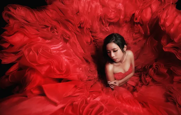 Picture face, background, red, dress, Asian, shoulders