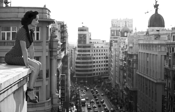 Roof, girl, the city, photo, black and white, Madrid