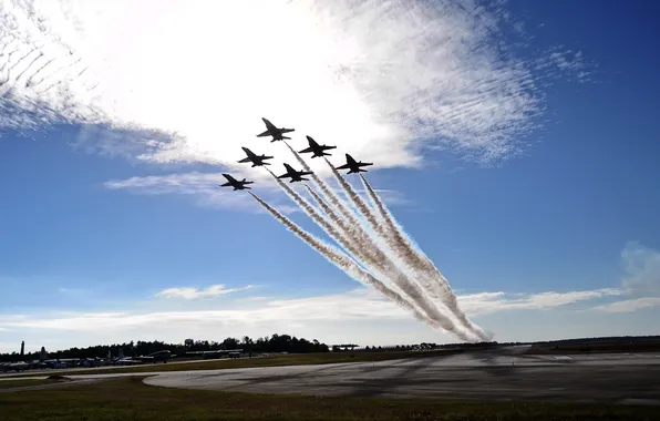Picture fly, Blue Angels, delta formation