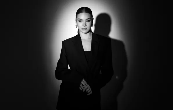 Look, pose, model, hair, shadow, figure, actress, singer
