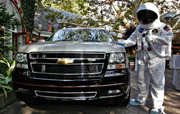 Astronaut, concept, chevrolet, design, tahoe, foose