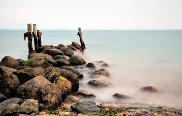 Stones, shore, Denmark, Whiteout