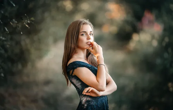 Look, model, portrait, hands, makeup, figure, dress, hairstyle