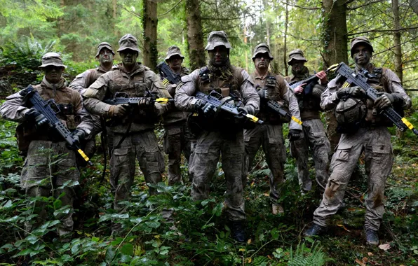 Weapons, soldiers, New Zealand Army
