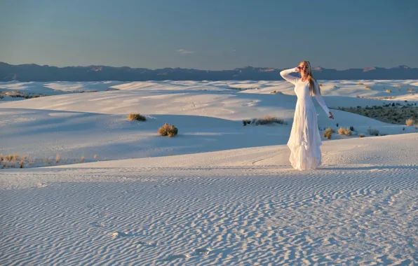 Sand, girl, the sun, pose, desert, Marina Poushkina