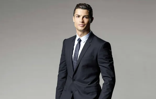 Suit Looks To Steal From Cristiano Ronaldo | IWMBuzz