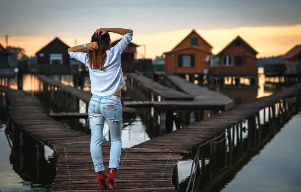 Picture ass, girl, sexy, pose, jeans, pierce, shirt, the bridge