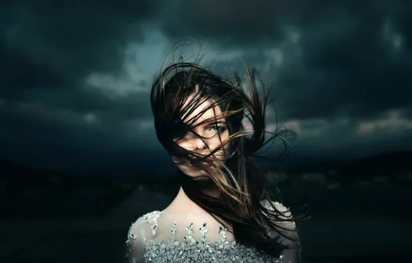 The wind, storm, sponge, bad weather, hair