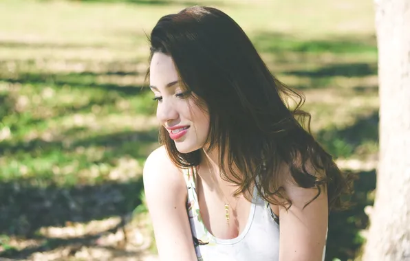 Look, girl, brunette