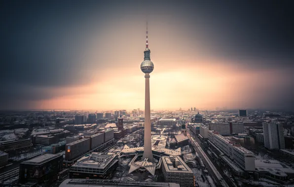 Berlin In Night Major And The Largest City Of Germany Best Hd Desktop  Wallpapers For Tablets And Mobile Phones Free Download 3840x2160 :  Wallpapers13.com