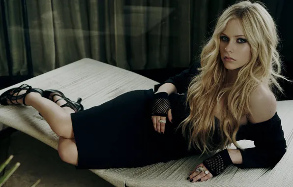 Picture look, pose, Girl, dress, singer, Avril Lavigne, Avril Lavigne