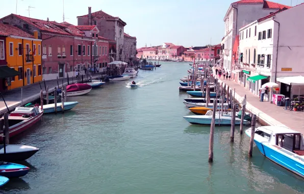 The sky, home, boats, Italy, Venice, channel, the sidewalk, the island of Murano