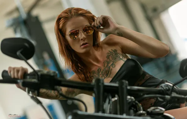 Girl, tattoo, glasses, red, redhead, PixelFun, Berthold Zumbrink, Laina Ginger