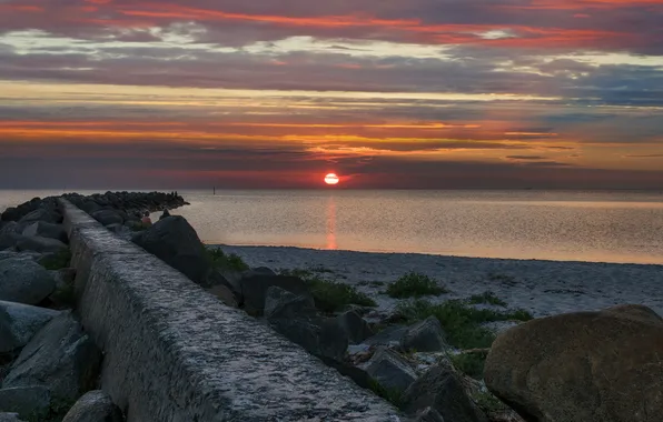 The sun, clouds, sunset, stones, shore, dal, the evening, the fence