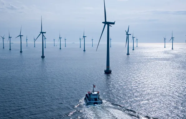 Picture SEA, HORIZON, The SKY, SHIPS, BLADES, WINDMILLS, The WIND, SCREWS