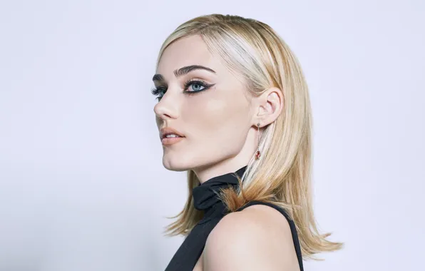 Portrait, makeup, actress, hairstyle, blonde, white background, Meg Donnelly, Meg Donnelly