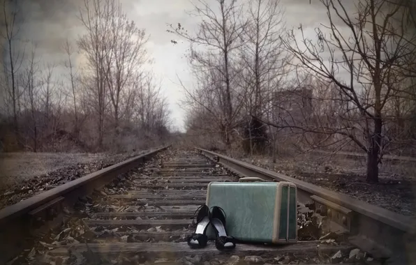 Picture railroad, suitcase, boots