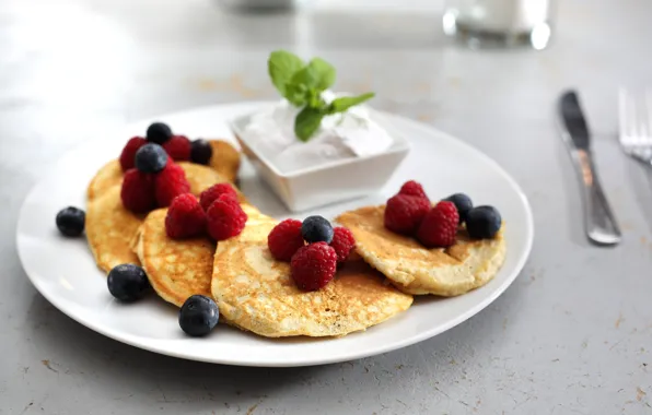 Berries, Breakfast, sour cream, pancakes