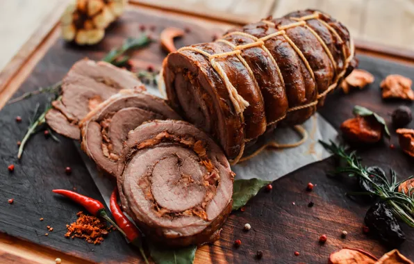 Meat, pepper, spices, roll