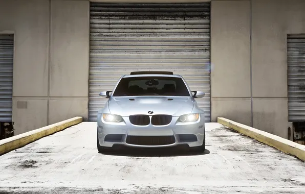 BMW, E90