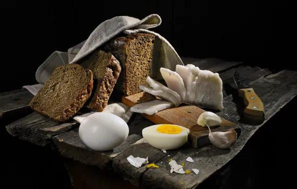 Eggs, bread, garlic, fat