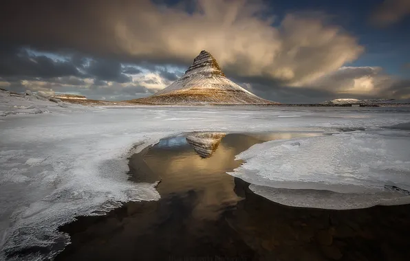 Picture the sky, water, clouds, lake, reflection, river, mountain, ice