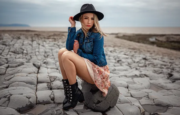 Picture girl, sky, dress, legs, hat, nature, stone, photo