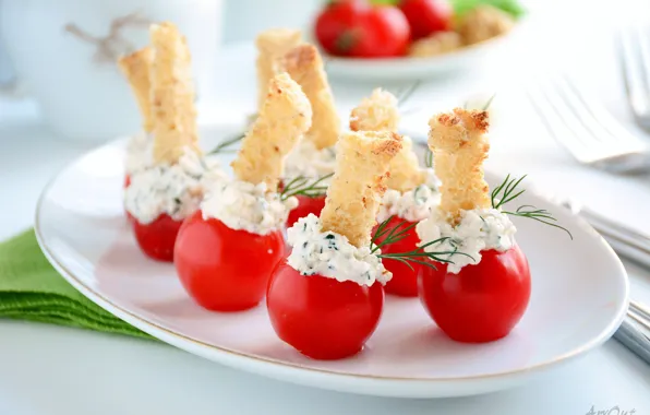 Picture plate, tomatoes, sauce, appetizer, crackers