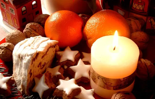 Picture candle, oranges, cookies