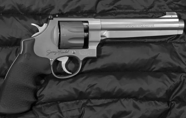 Picture american, revolver, Massachusetts, S&ampamp;W, performace center, made in USA, high impact, Smith &ampamp; Wesson 686 …