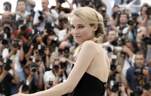 Star, actress, beauty, celebrity, Diane Kruger, model, photographers, thank