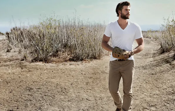 Picture photoshoot, Liam Hemsworth, Men's Fitness