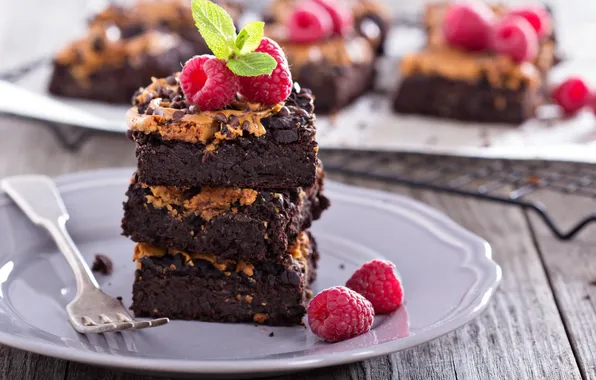 Sweets, cakes, cakes, sweets, Cakes with peanut butter and chocolate drops, Cakes with peanut butter …