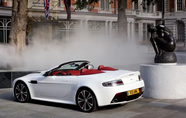 Picture Aston Martin, Auto, The city, White, Convertible, vantage, V12, Aston Martin