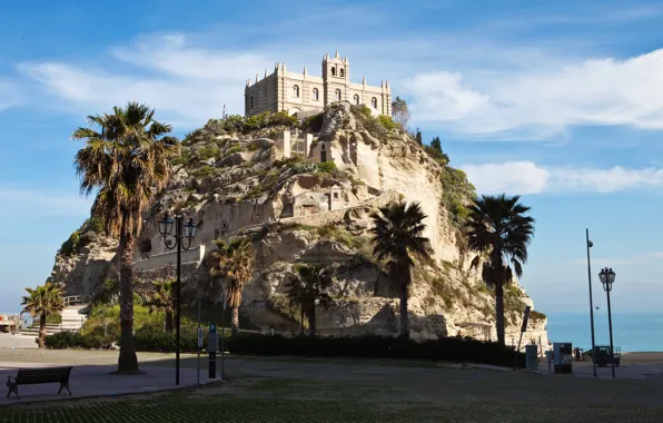 The city, rock, palm trees, photo, street, Italy, Tropea