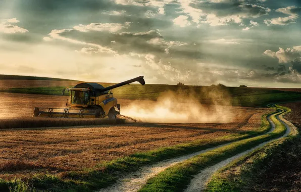 Road, field, the harvest, harvester