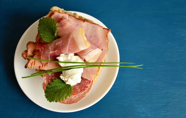 Plate, sausage, sandwiches, ham