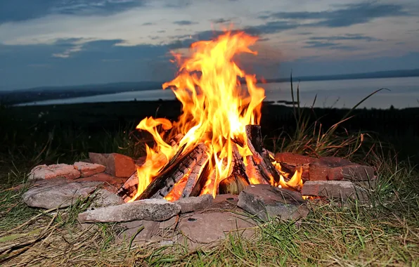 Summer, fire, the fire